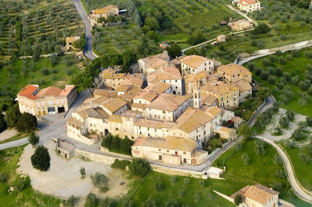 Borgo San Gusme Lägenhet Exteriör bild