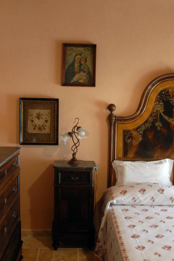 Borgo San Gusme Lägenhet Exteriör bild