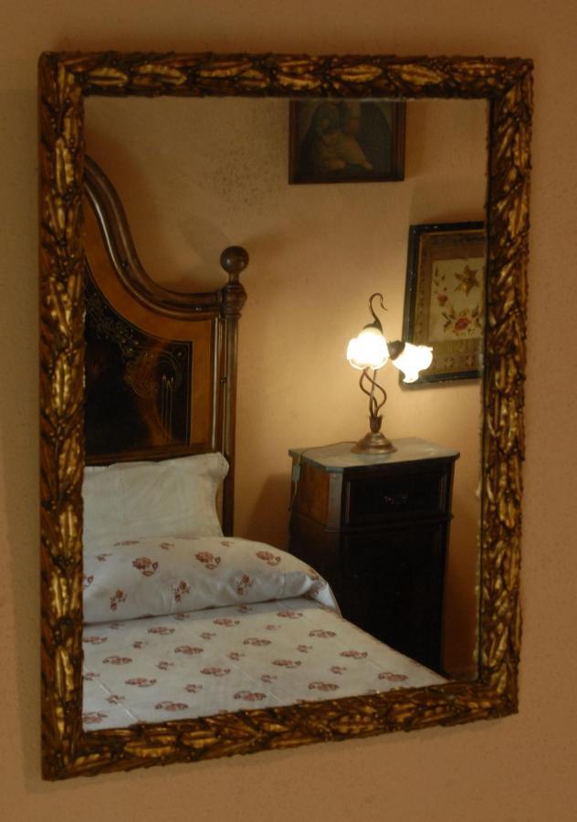 Borgo San Gusme Lägenhet Exteriör bild